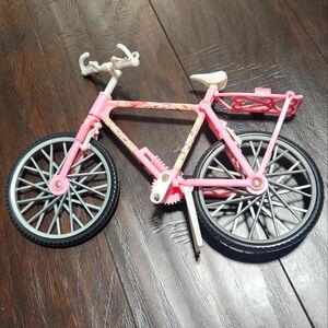 Vintage Barbie Bike 1996